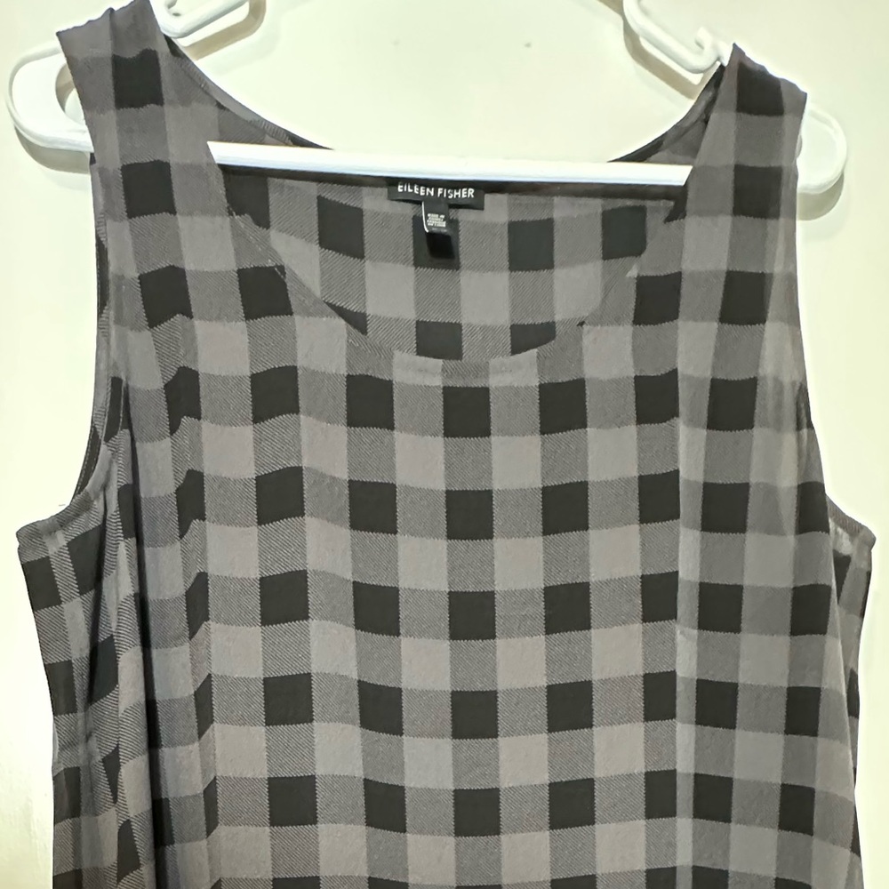 Eileen Fisher 100% silk shirt medium tank top sleeveless black gray plaid check